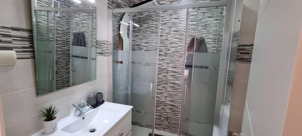 Malaga Centro Bonito Apartamento Εξωτερικό φωτογραφία